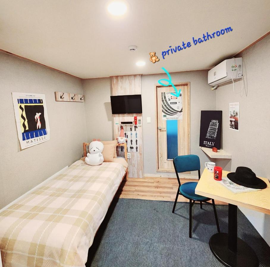 Hongdae Guest House Room#G#E#D#R#M Seoel Buitenkant foto