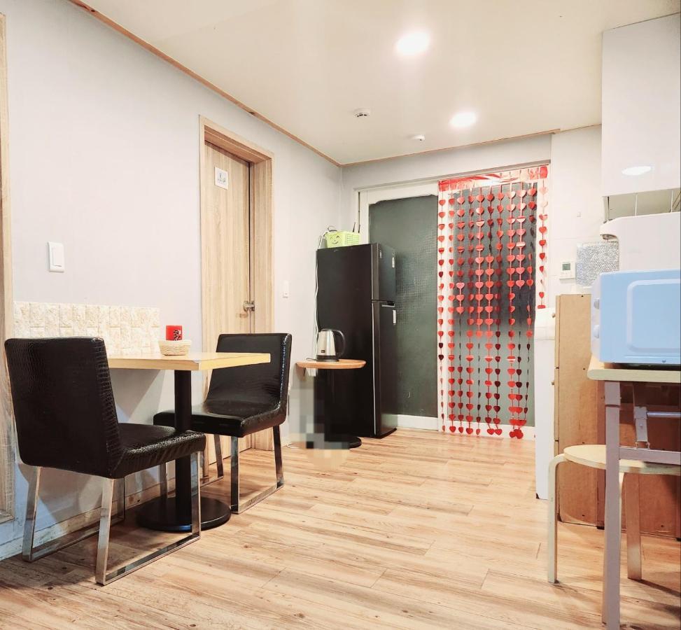 Hongdae Guest House Room#G#E#D#R#M Seoel Buitenkant foto