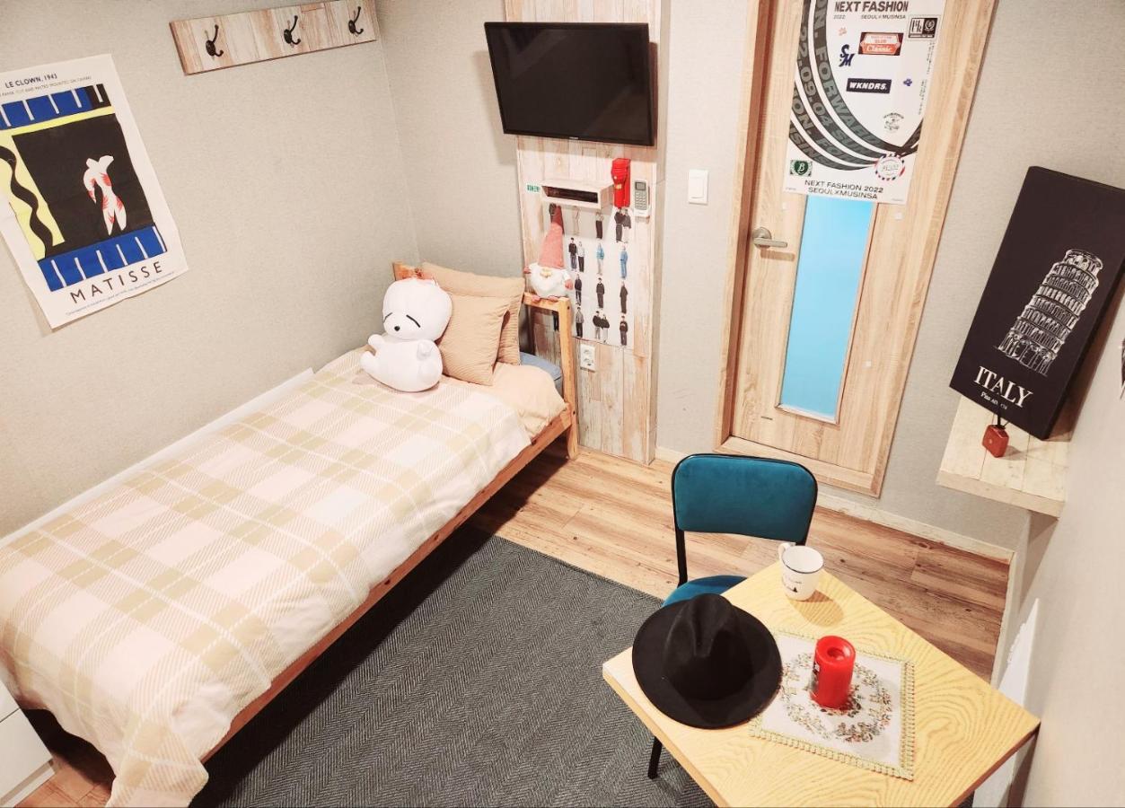 Hongdae Guest House Room#G#E#D#R#M Seoel Buitenkant foto