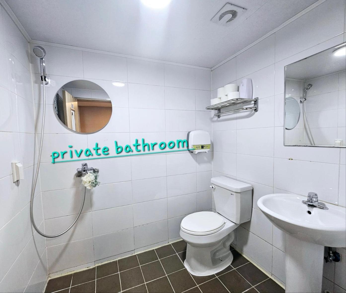 Hongdae Guest House Room#G#E#D#R#M Seoel Buitenkant foto